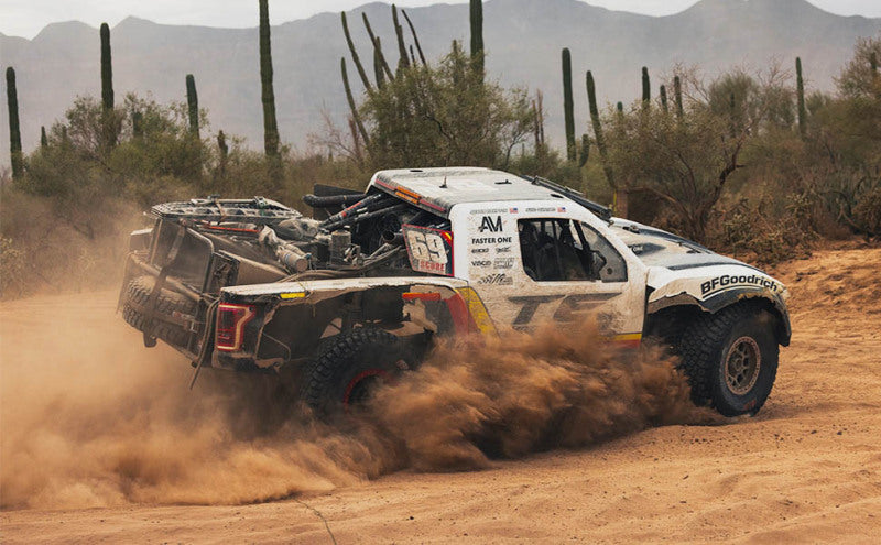 Camburg 05-23 Toyota Tacoma / 00-06 Tundra / 03-24 4-Runner UCA Bushing/Sleeve Kit