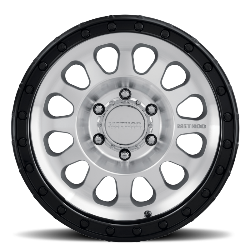 Method MR315 18x9 +18mm Offset 8x6.5 130.81mm CB Machined Wheel - Gloss Black Lip